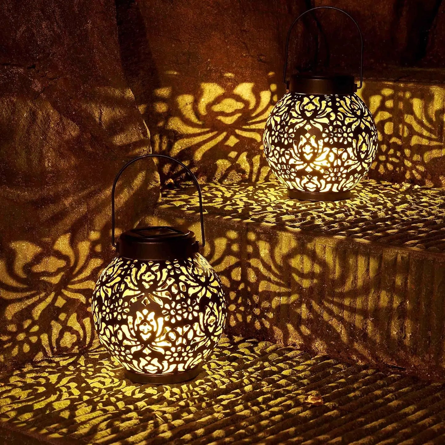 Outdoor Garden Landscape Decoration Solar Lights LED Metal Waterproof round Lantern Lights Hanging Hollow Projection Lights